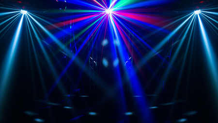 Image nº3 du produit Chauvet Kinta FX jeu de lumière 4 LEDs RGBW Strobe Laser