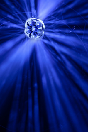 Image nº7 du produit MOVING-MIRROR-6 Algam Lighting - Effet miroir de boule à facette motorisé et DMX