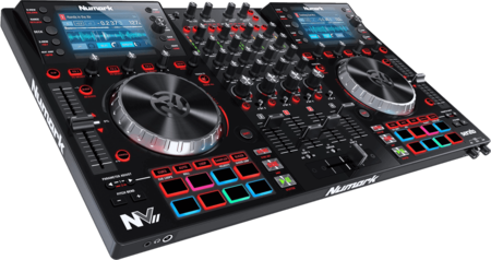 Image principale du produit Contrôleur DJ NUMARK NVII 4 voies 16 pads carte son et 2 écrans