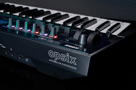 Image nº8 du produit OPSIX-MK2 Korg – Synthétiseur numérique 64 voies