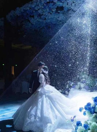 Image principale du produit Pack laser effet cendrillon avec neige scintillante.