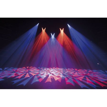 Image nº4 du produit showtec Phantom 65 spot 65W gobos rotatifs et prisme blanche