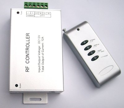 Image principale du produit contrôleur à télécommande HF pour ruban à led RVB