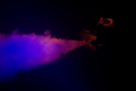 Image nº7 du produit S2000 Algam Lighting - Machine à fumée 1500W avec DMX et télécommande sans fil