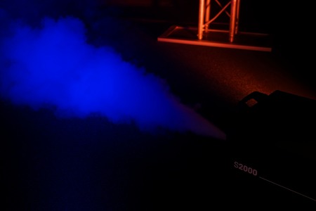 Image nº9 du produit S2000 Algam Lighting - Machine à fumée 1500W avec DMX et télécommande sans fil