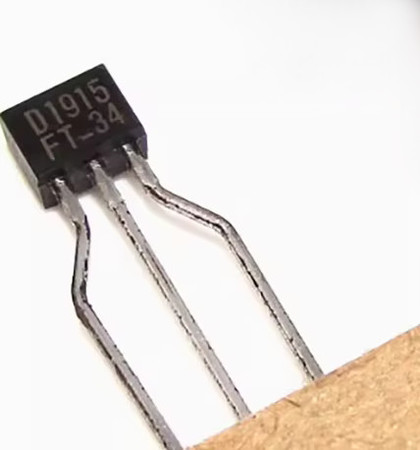 Image principale du produit Transistor NPN silicone epitaxial planar 2SD1915 FT VCb0 50V VCe0 20V VEb0 25V 500mA 300mW
