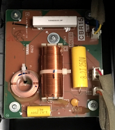 Image principale du produit Filtre passif 2 voies pour enceinte passive Yamaha CBR15