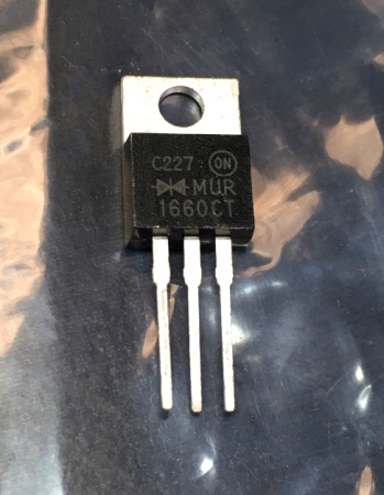 Image principale du produit Double diode fast MUR1660CT cathode commune 600V 16A