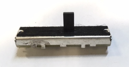 Image principale du produit Potentiomètre fader B10K pour Akai type APC Mini