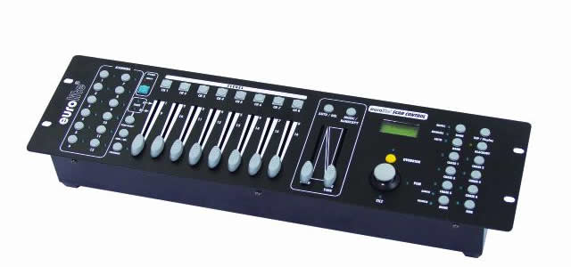 Image principale du produit Controleur 192 canaux DMX programmable Eurolite avec Joystick