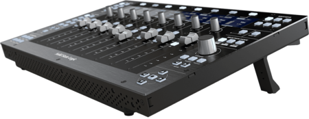 Image secondaire du produit UF8 SSL surface de contrôle 8 faders motorisés