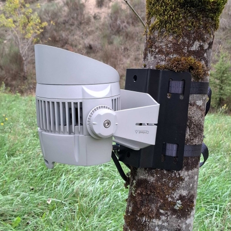 Image secondaire du produit SUP-TREE Hilec - Support de fixation pour arbre ou poteau