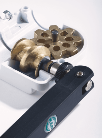 Image nº3 du produit 21340 K&M barre de couplage sono à crémaillère et ring lock avec filetage M20
