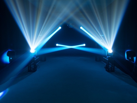 Image nº18 du produit Eurolite TMH-X10 Lyre Beam à led 150W prisme rotatif 8 facettes