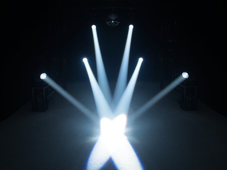 Image nº20 du produit Eurolite TMH-X10 Lyre Beam à led 150W prisme rotatif 8 facettes