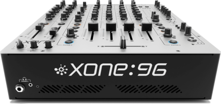 Image nº4 du produit Allen & Heath XONE-96 console Club DJ 6 voies + carte son