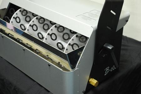 Image nº3 du produit Machine à Bulle ANTARI B-200 4 sorties télécommande + dmx